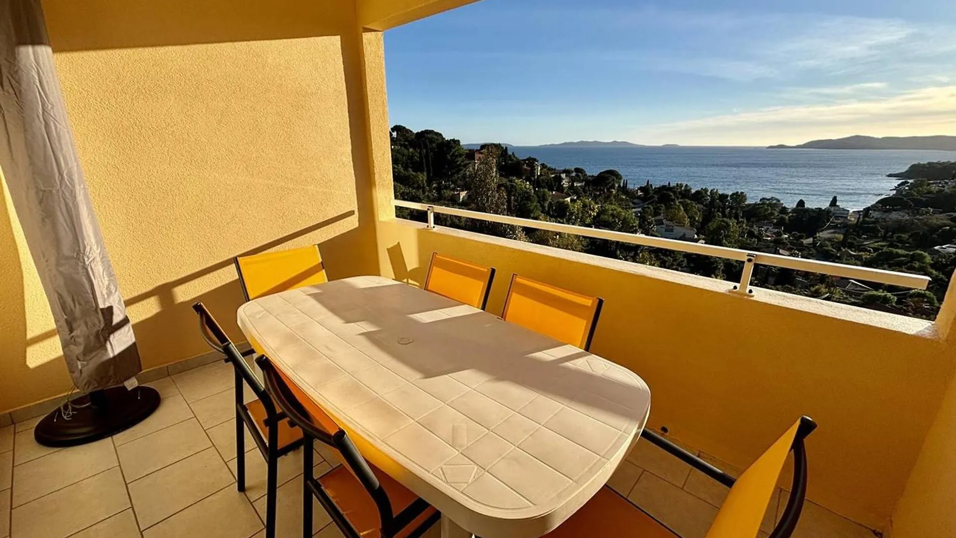 Appartement Confortable Avec Terrasse, Proche Plages - Fr-1-816-1 location